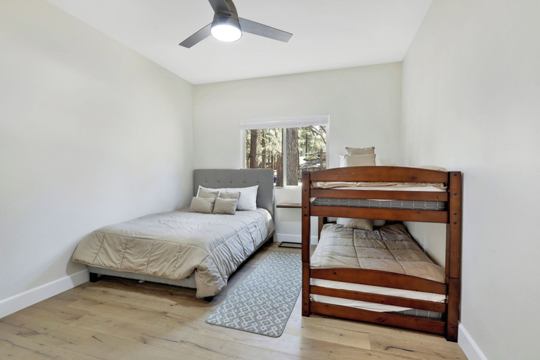 Bedroom 3, Mountain Palace #2018, San Bernardino