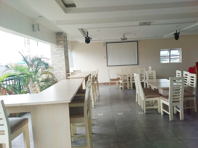 Food & Drinks 5, Skylyte Boutique Hotel, Port Harcourt