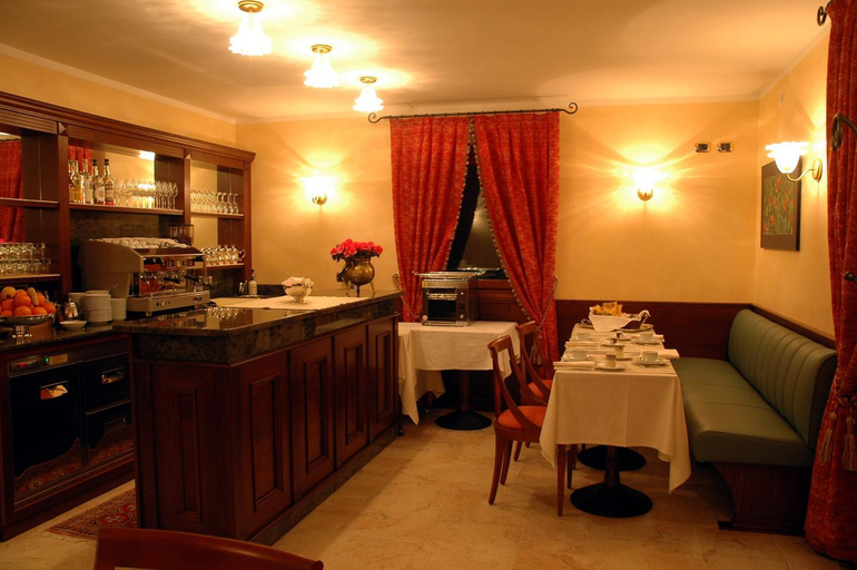 Food & Drinks 5, Albergo Da Nando, Udine