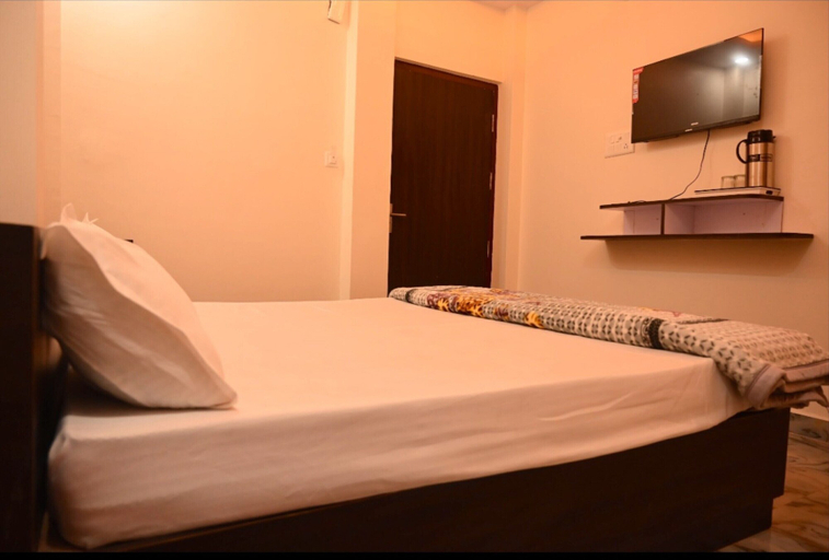 Bedroom 4, G Guest House Gorakhpur, Gorakhpur