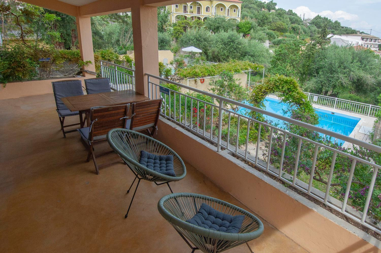 Others 5, Villa Serena, Ionian Islands