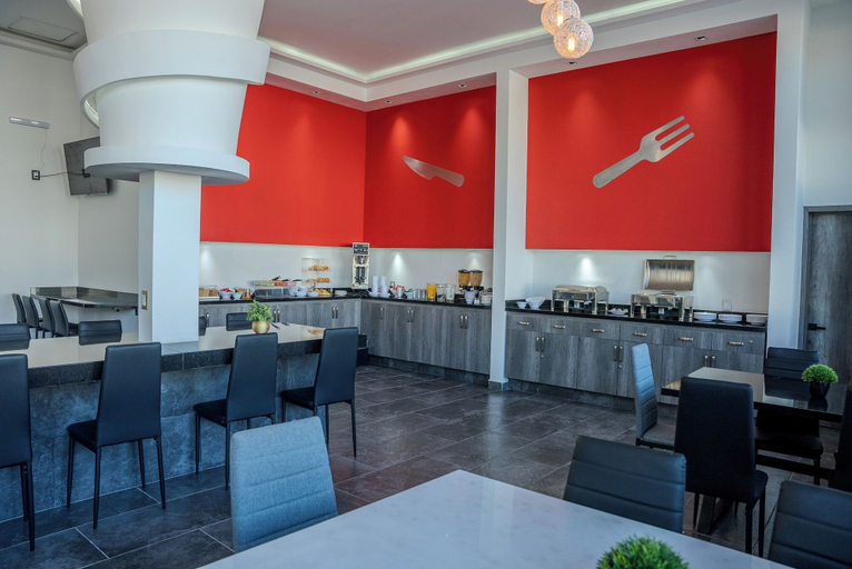 Food & Drinks 5, Hotel 5 Inn Select, León