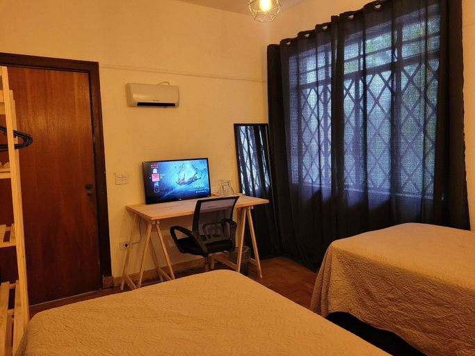 Bedroom 3, Quarto Black Power, São Paulo