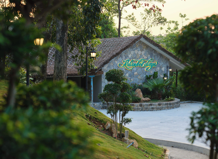 Exterior & Views 2, Blanket Days Resort and Spa, Idukki