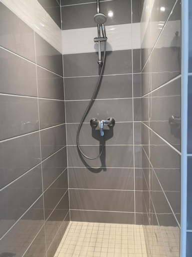 Bathroom 8