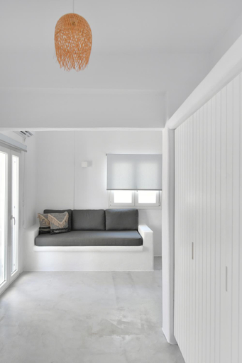 Facilities 5, 21 luxury apartments, South Aegean