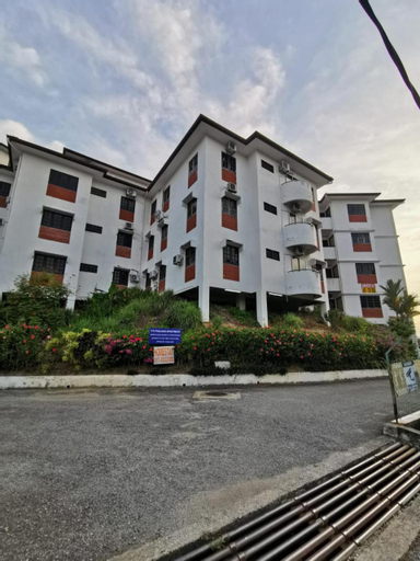 Titi Panjang Apartment Lumut Sitiawan Manjung, Manjung
