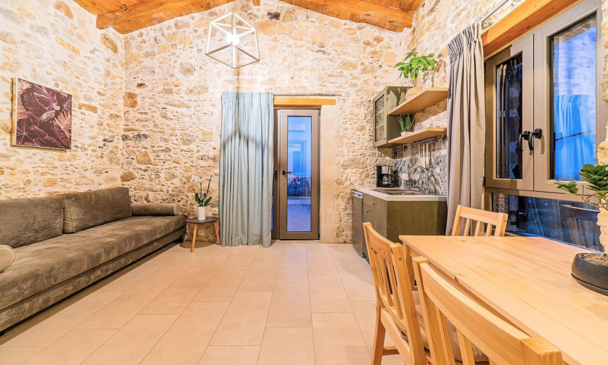 Others 3, Akalli Villa, Crete