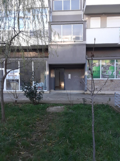Petro apartment KORCE, Korçës