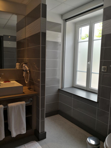 Bathroom 5