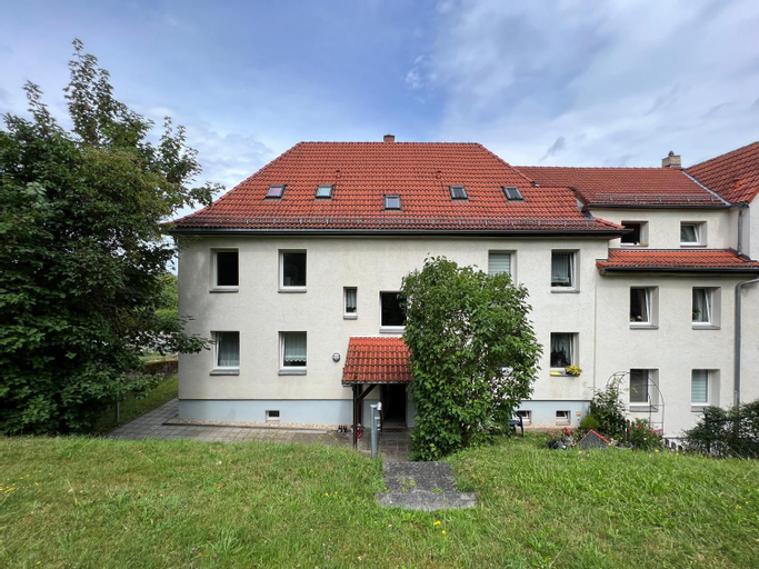 EDLER WOHNRAUM Modernes Vorstadtstudio mit Emma-Bett, Garten & Kaffeevollautomat, Zwickau
