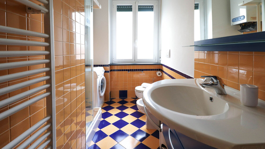 Room 4, Dogali 17 - Santa Margherita Ligure, Genova