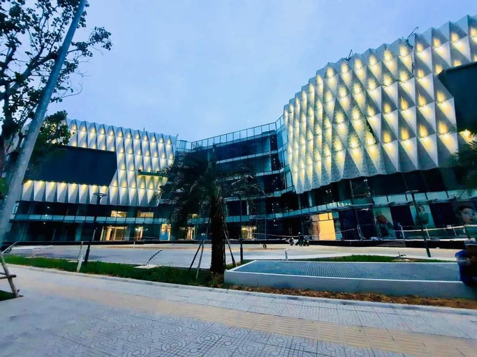 Luxury Apartment in Vinhomes District 9 High-tech Park Thu Duc, District 9