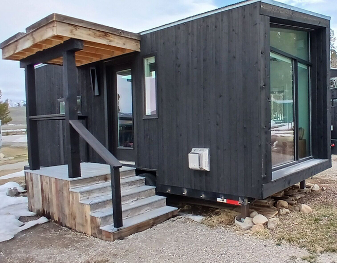 Sport & Beauty, Smiley Creek Lodge, Blaine