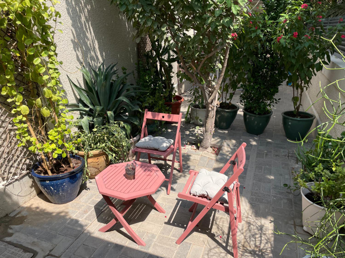 Others 3, Tropicana Guestroom 7 min walk from the beach, Dubai