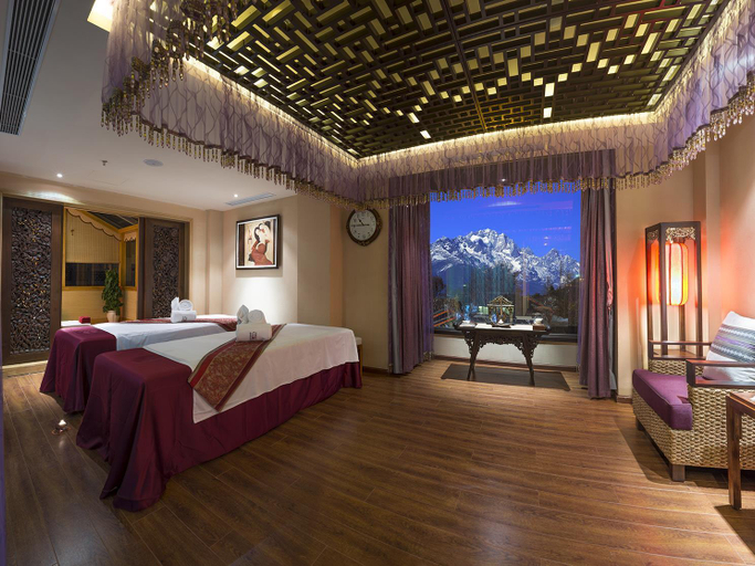 Bedroom 2, Lijiang Platinum Hotel, Lijiang