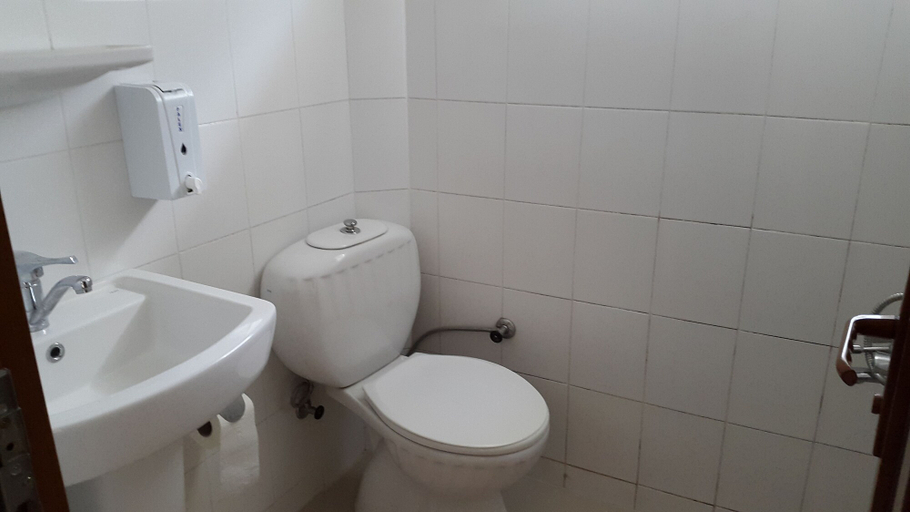 Bathroom 5, LEMAN AKÇAY OTEL, Edremit