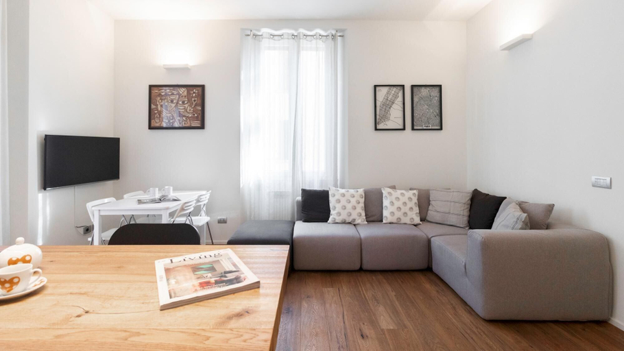 Others 4, Italianway Easy - Nazario Sauro 5, Milano