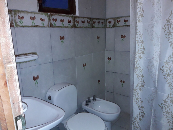 Bathroom, Hotel de Campo El Rebenque, Independencia