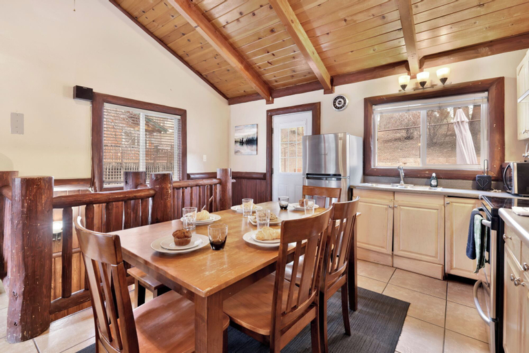 Dining Room 5