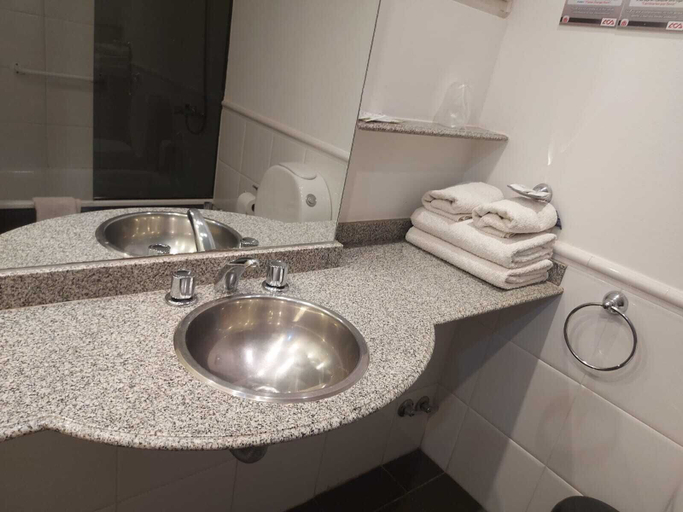 Bathroom 4, Hosteria Automovil Club Argentino Cachi, Cachi
