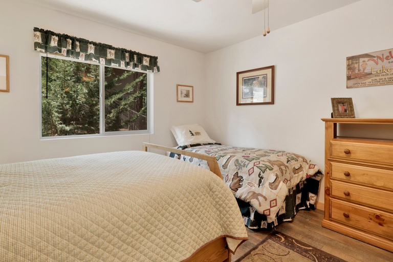 Bedroom 3, Chalet D'or #2163, San Bernardino