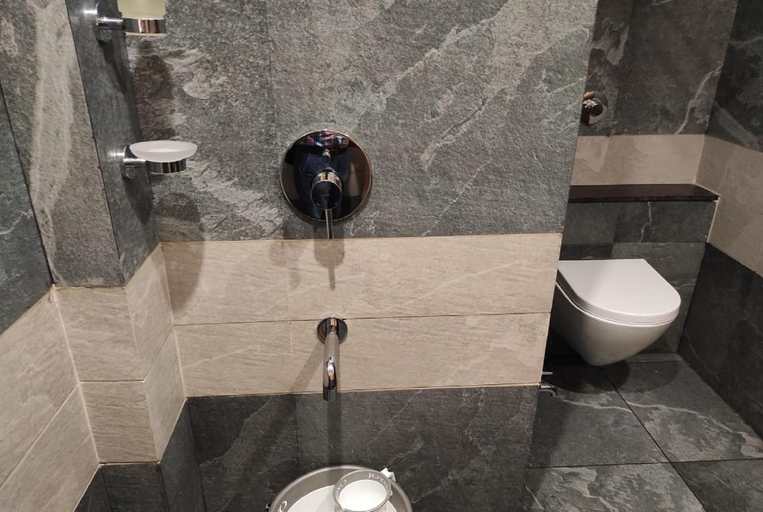 Bathroom 2, Hotel Shlok (Pure Veg), Kolhapur, Kolhapur