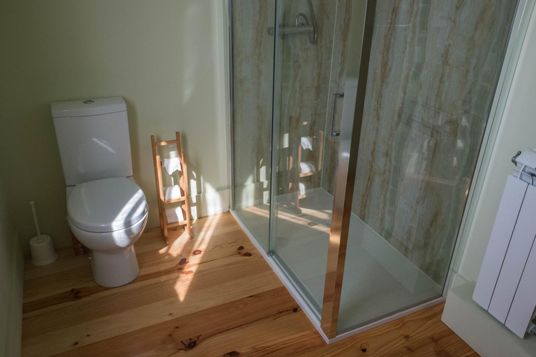 Bathroom 2, Casa Passal, Marco de Canaveses