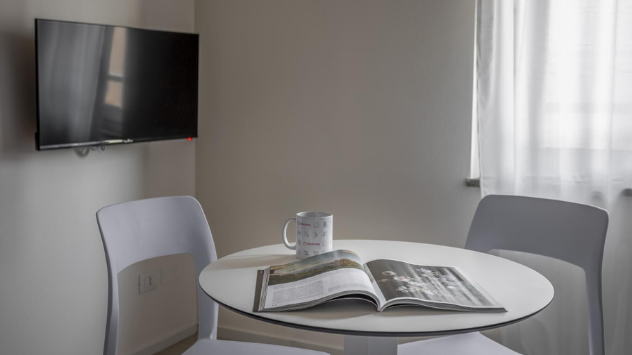 Room 2, Italianway - The B Village Superior - 56, Milano