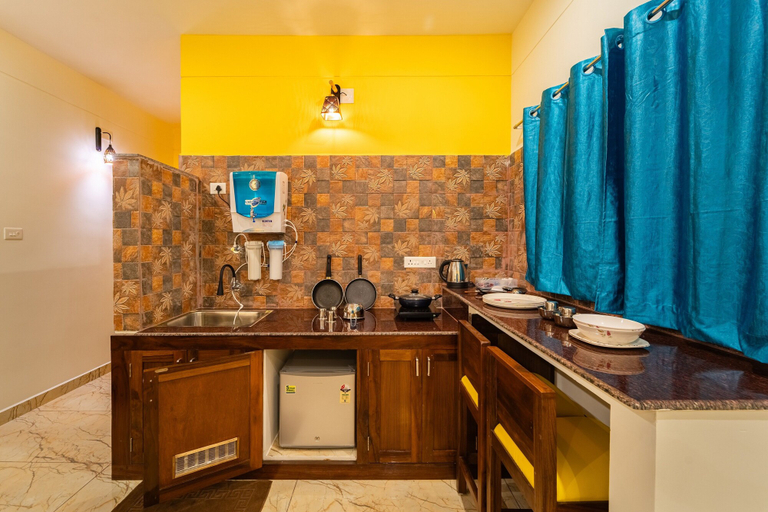 Dining Room 16
