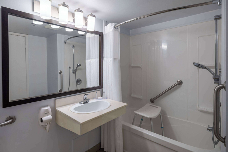 Bathroom 5, Travelodge Suites by Wyndham Saint John, Saint John