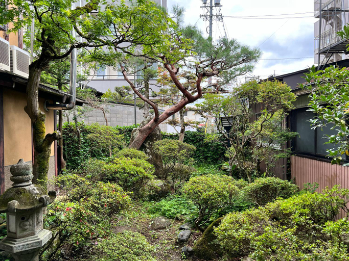 Others 4, Hostel Murasaki, Takayama