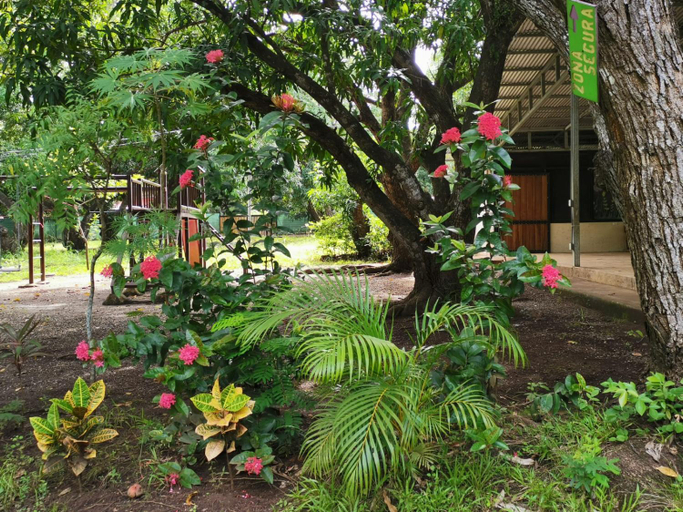 Others 2, Rusteak Living Retreat in natural and peaceful setting in Canafistula, Santa Cruz