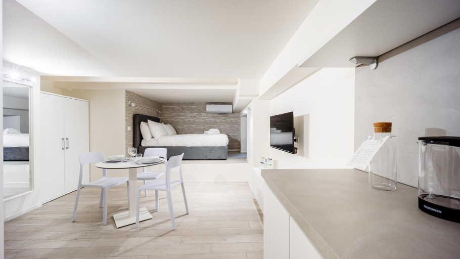 Room 5, Italianway - The B Village Standard - M3, Milano