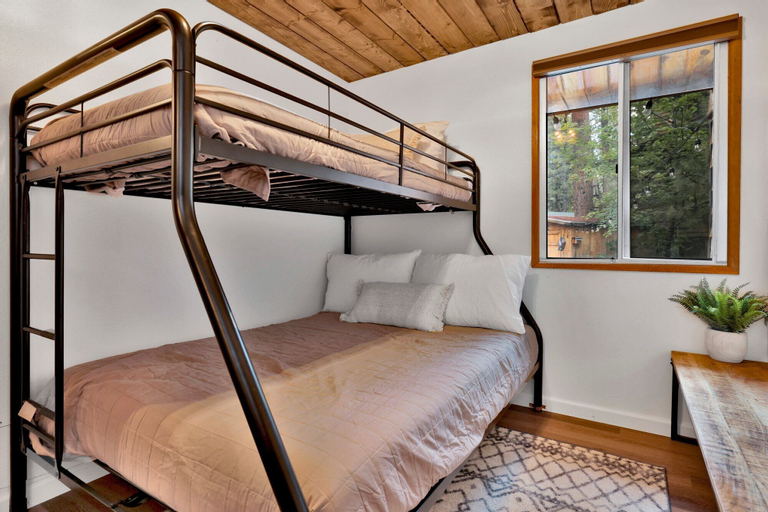 Bedroom 22