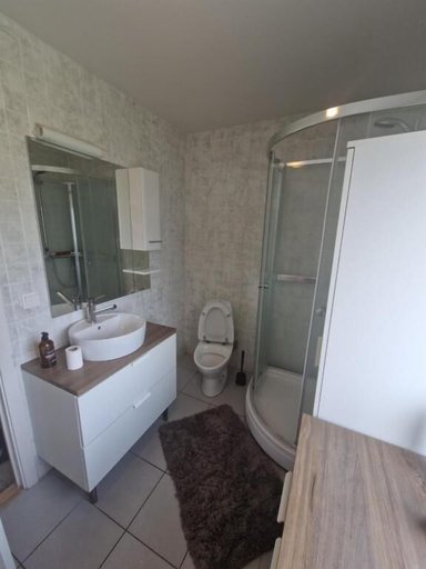 Bathroom, Sólgarður, Vesturbyggð