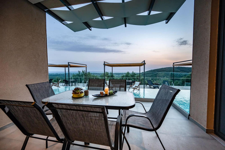 Others 4, Serenity Suites Sea View 4, West Greece