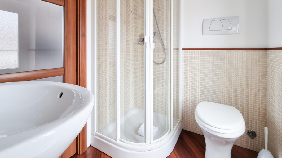 Room 4, Italianway - Costiglioli 8 B, Imperia
