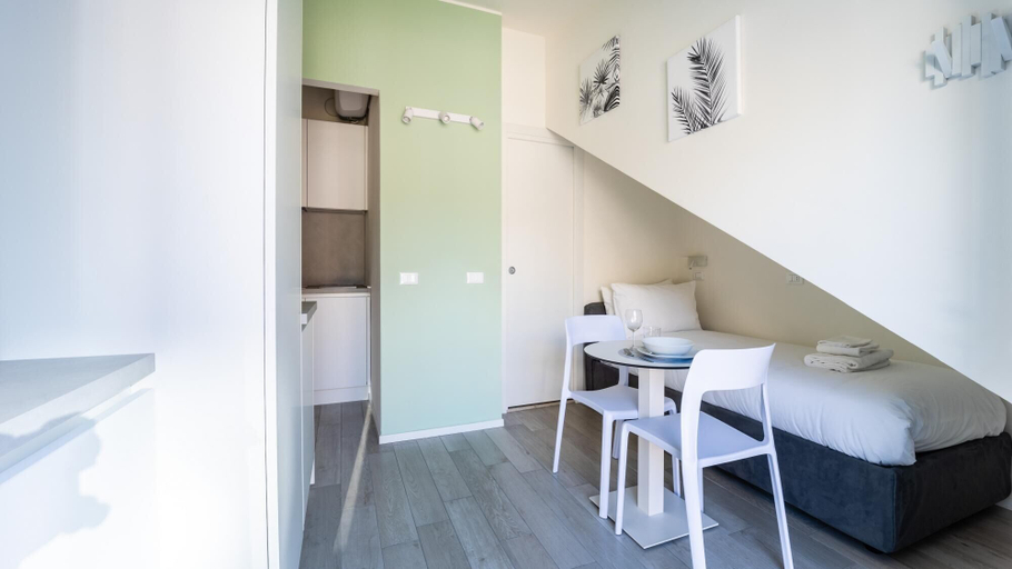 Room 3, Italianway - The B Village Superior - 50, Milano