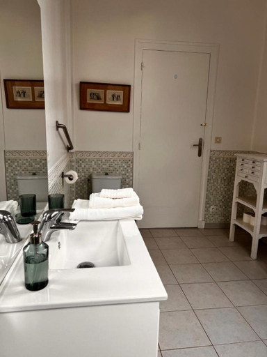 Bathroom 3, Le manoir de la Cane, Ille-et-Vilaine