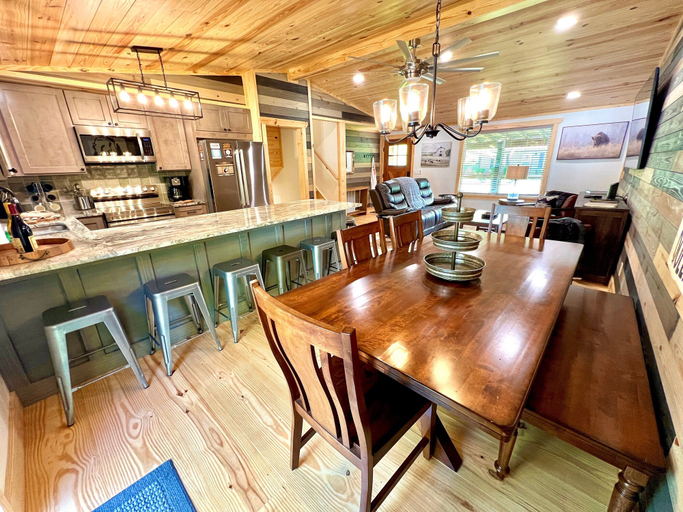 Food & Drinks 4, Catons Chapel, Sevier