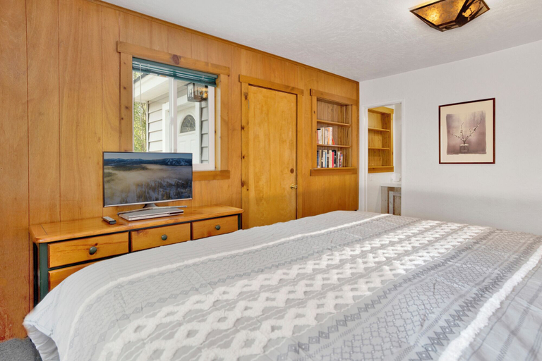 Bedroom 3, Lakeview Getaway #2120, San Bernardino