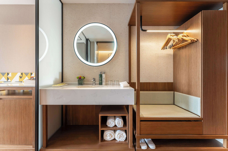 Bathroom 7