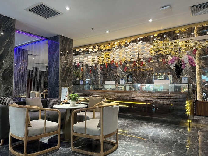 Food & Drinks 5, Wah Fu Hotel, District 5