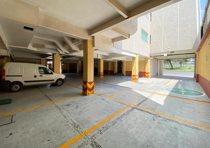 Others 5, Hotel Estrella de Oriente, Mexico City