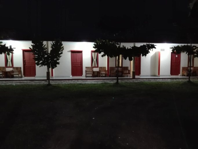Exterior & Views 2, Penginapan Karanglaut sayangheulang, Garut