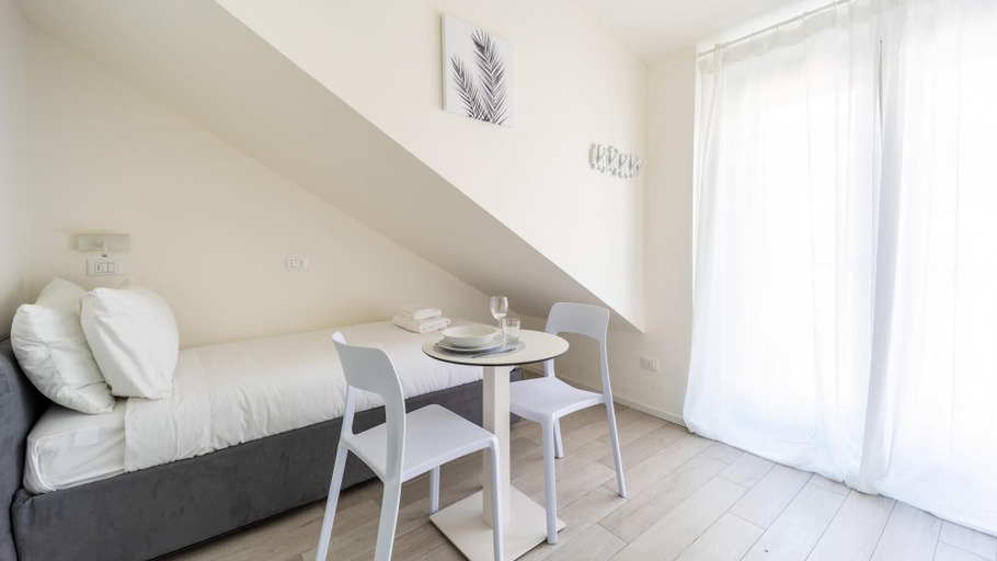 Room 5, Italianway - The B Village Superior - 50, Milano