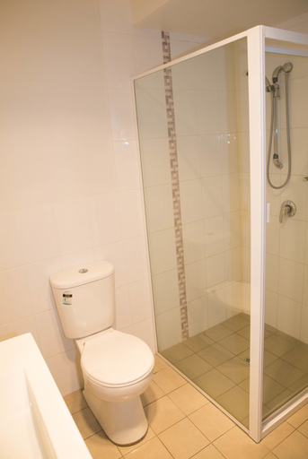 Bathroom 2, Scone Motor Inn, Upper Hunter Shire