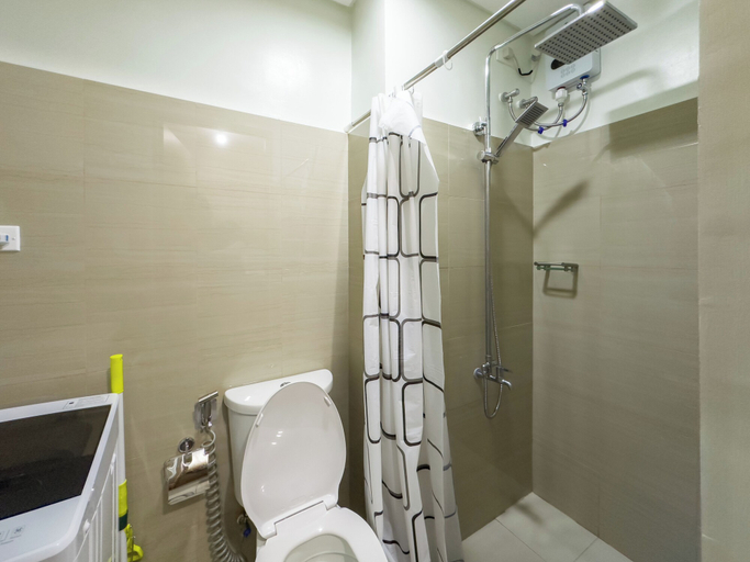 Bathroom 4, GemstoneBR in SMDC Shore 2 Residences, Pasay City