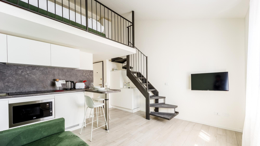 Room 5, Italianway - The B Village Superior - 59, Milano